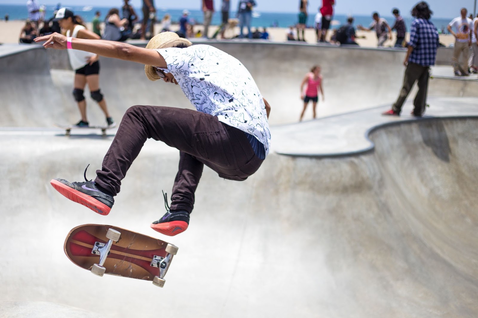 Essential Tips and Tricks for skateboarding